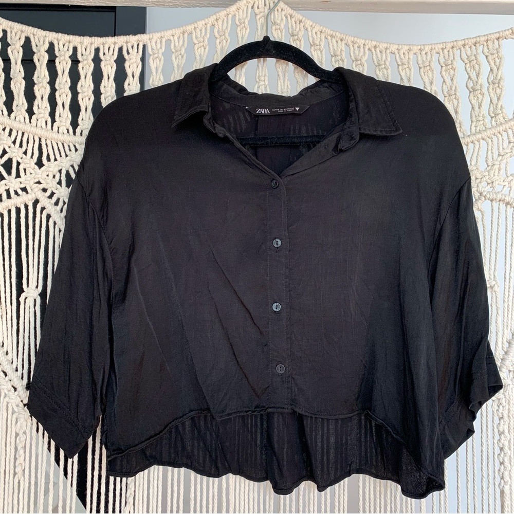 Zara Silky Crop Top Button-Down in Black Size XS